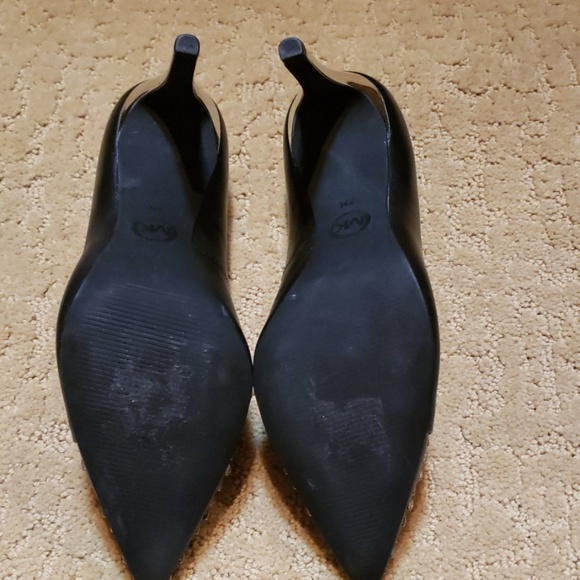 Michael Kors Studded Black Pump - Picture 3 of 3
